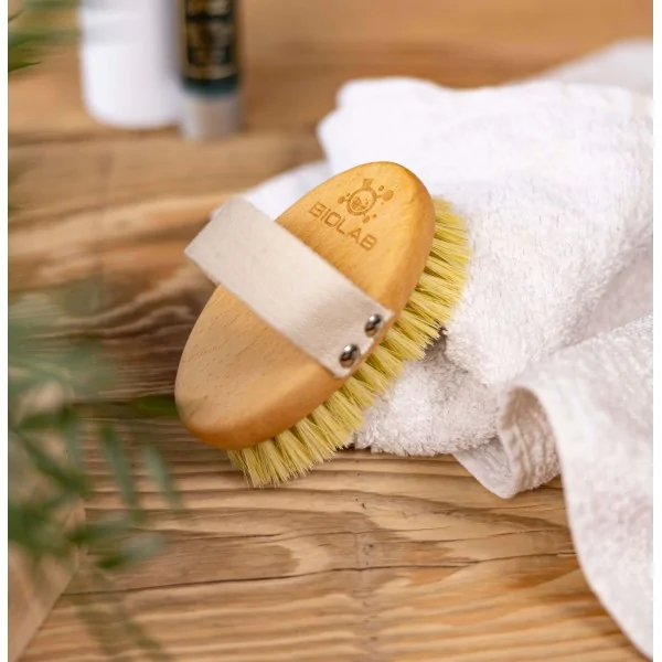 Brosse de massage à sec
