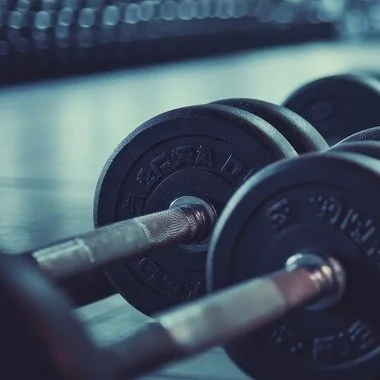 Johimbina w sporcie – jak działa na wydolność i formę fizyczną?