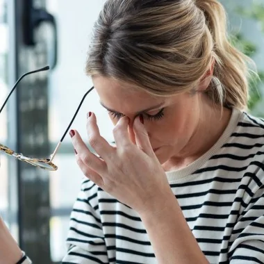 Nootrópicos para personas estresadas: ¿cómo calmar la mente sin perder energía?
