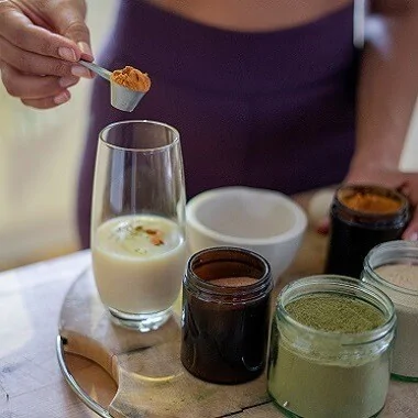 Adaptogeny - czym są i czy warto je stosować?