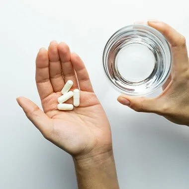 Suplimentarea cu NAD+: Cum funcționează și cine poate beneficia cel mai mult